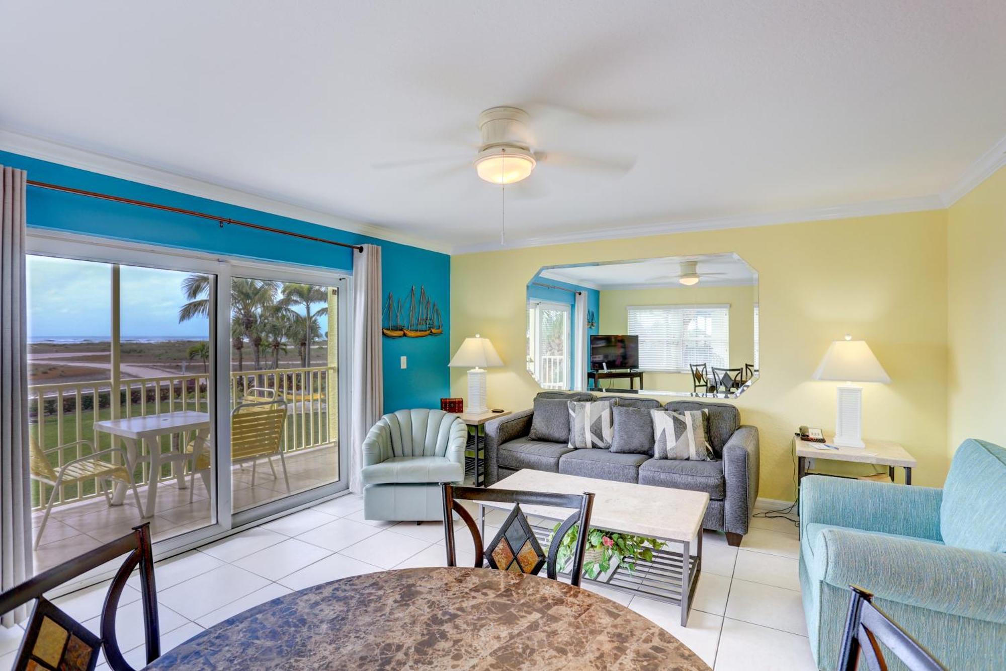 South Beach Condo Hotel By Travel Resort Services, Inc. St. Pete Beach Extérieur photo