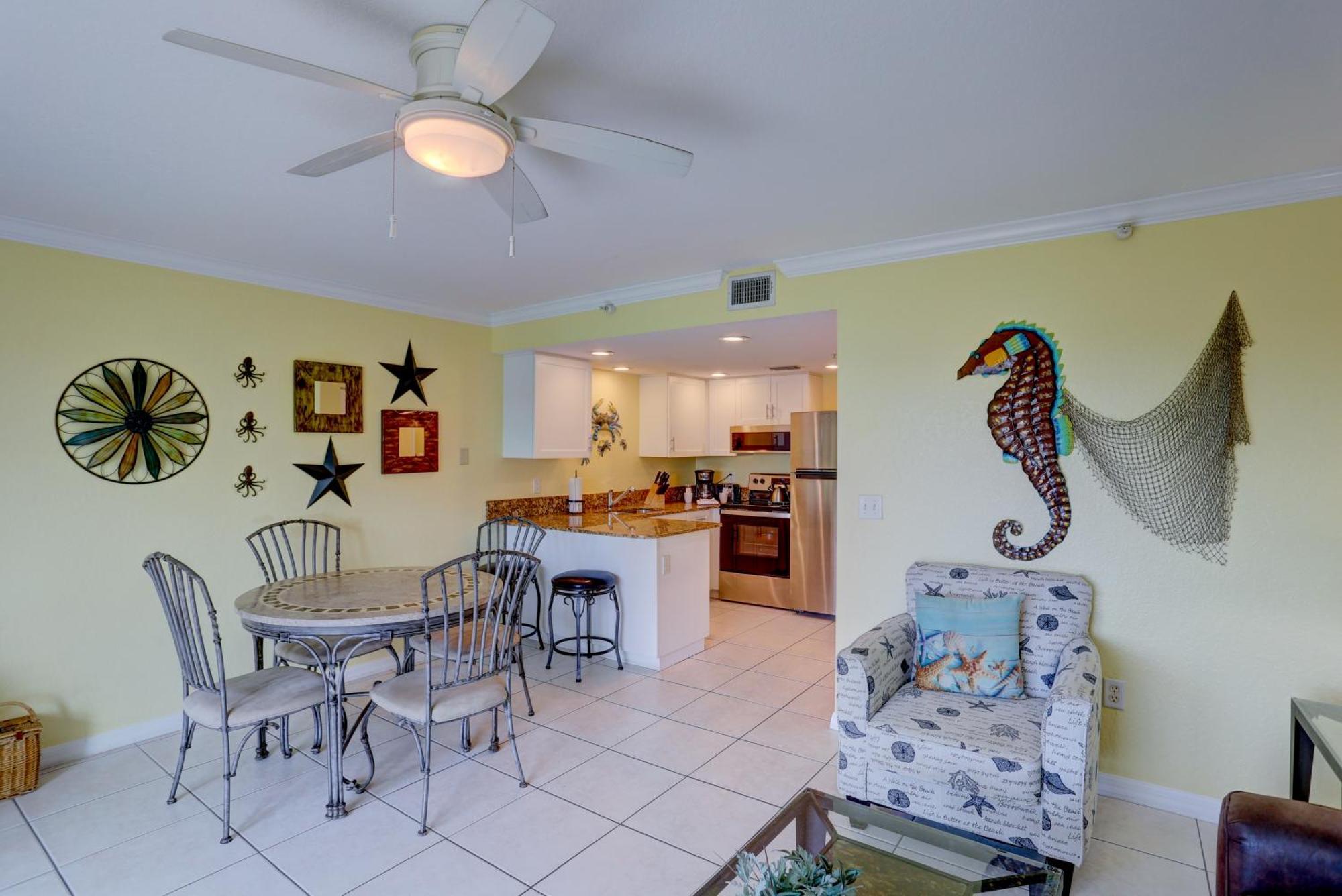 South Beach Condo Hotel By Travel Resort Services, Inc. St. Pete Beach Extérieur photo