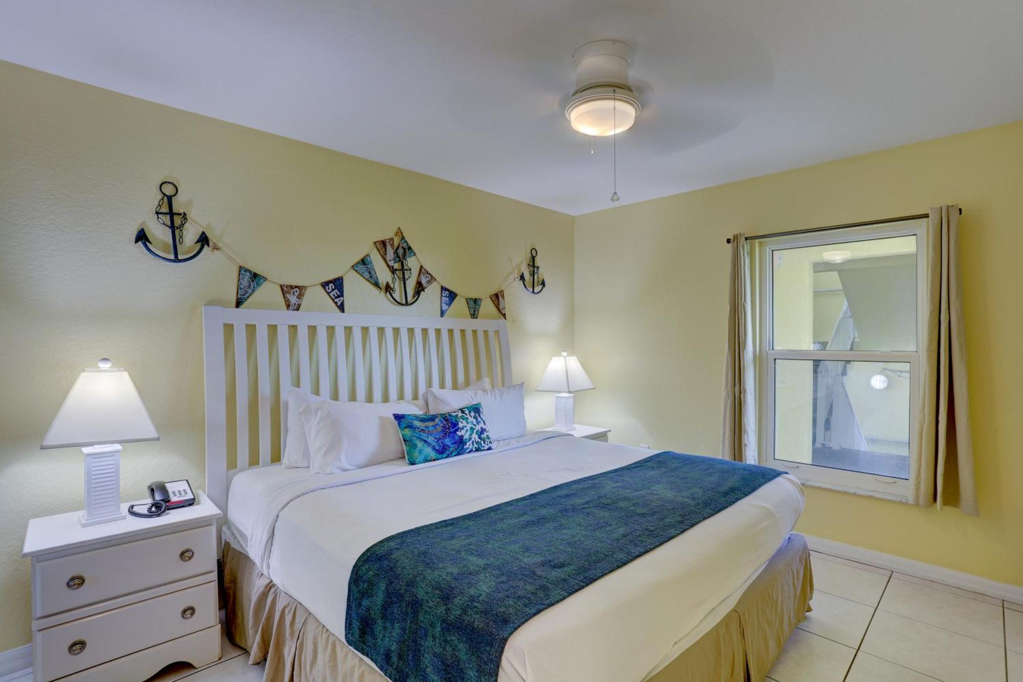 South Beach Condo Hotel By Travel Resort Services, Inc. St. Pete Beach Extérieur photo