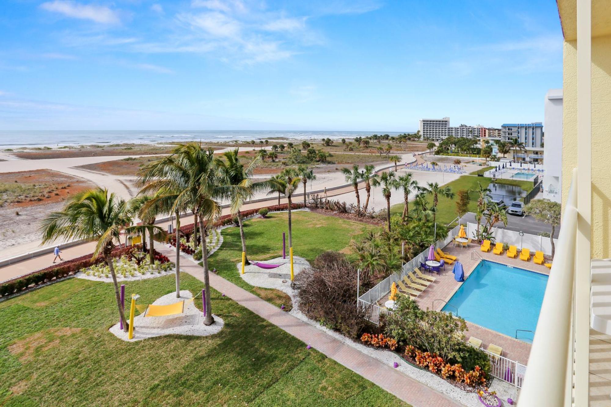 South Beach Condo Hotel By Travel Resort Services, Inc. St. Pete Beach Extérieur photo
