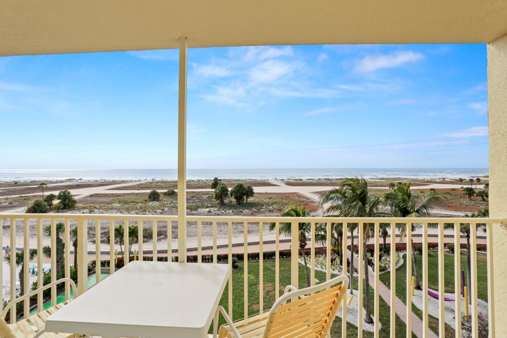 South Beach Condo Hotel By Travel Resort Services, Inc. St. Pete Beach Extérieur photo