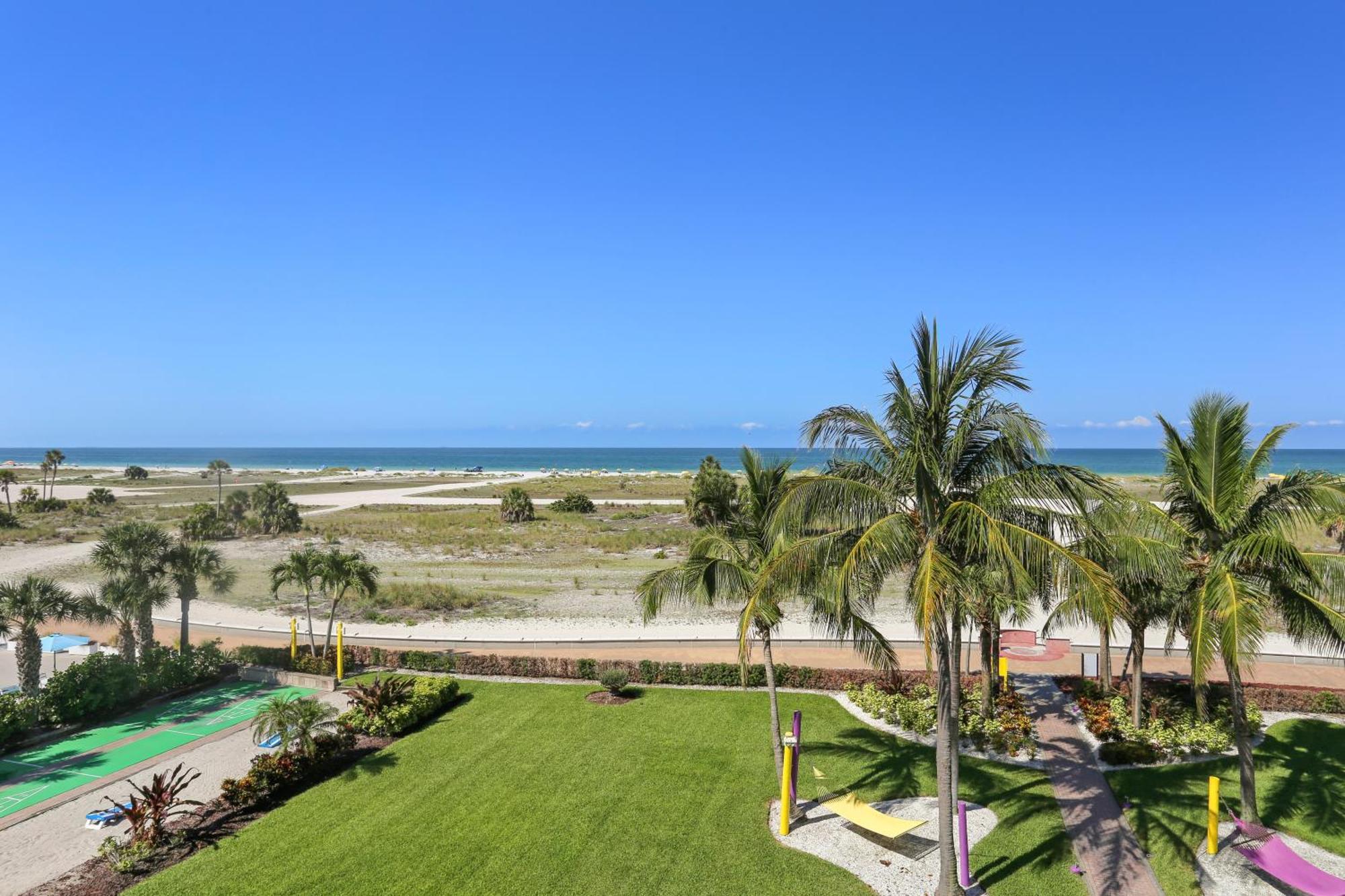 South Beach Condo Hotel By Travel Resort Services, Inc. St. Pete Beach Extérieur photo