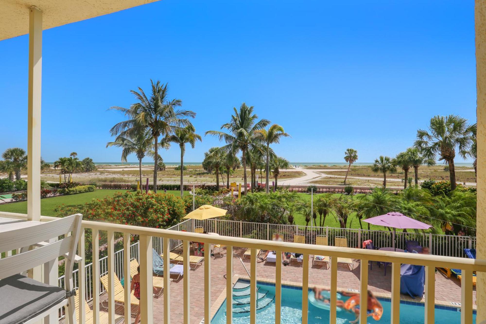 South Beach Condo Hotel By Travel Resort Services, Inc. St. Pete Beach Extérieur photo