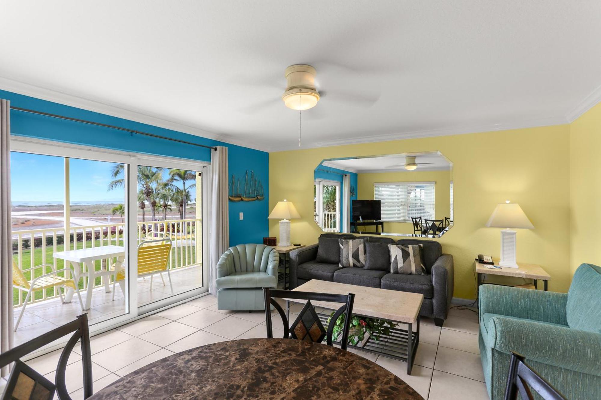 South Beach Condo Hotel By Travel Resort Services, Inc. St. Pete Beach Extérieur photo